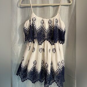 Size small white Papaya brand dress with navy blue embroidered and lace detail